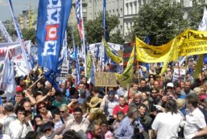 ČR: Na demonštrácii odborárov sa zúčastnilo 48 000 ľudí