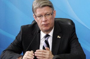 Lotyšský prezident chce rozpustiť parlament. Dôvodom je korupcia