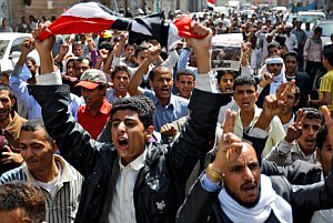 Jemenčania oslavovali odchod prezidenta, možno sa už nevráti