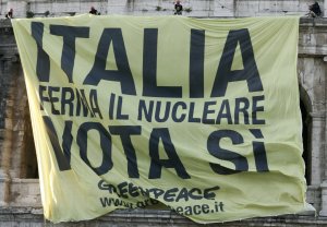 Taliani v referende hlasujú o jadrovej energii