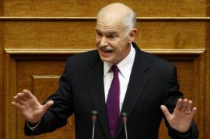 Grécky premiér ponúkol demisiu, opozíciu pozval do vlády