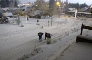 Popol z čilskej sopky zamoril argentínske mestá i polia