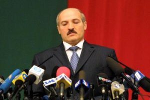 Lukašenko: Ak sa prehĺbi ekonomická kríza, zatvoríme hranice
