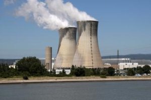 Francúzsko predĺži životnosť najstaršej jadrovej elektrárne