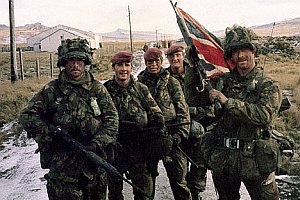 Británia je odhodlaná ubrániť Falklandy pred Argentínou