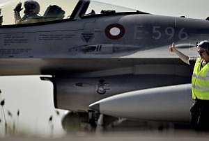 Líbya: NATO zničilo civilný radar na letisku v Tripolise