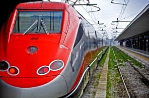 Taliansko: Štrajk dopravcov zastavil vlaky a autobusy