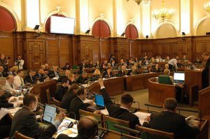 Lotyši v referende rozhodli o rozpustení parlamentu
