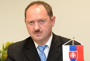 Simon: Na južnom Slovensku nehrozí územná autonómia