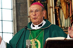 Zomrel banskobystrický biskup Rudolf Baláž