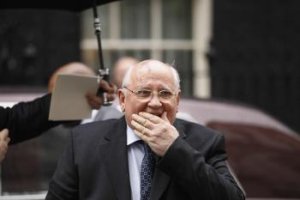 Litva zvažuje vydanie zatykača na Michaila Gorbačova