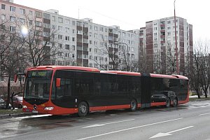 Dopravný podnik Bratislava chce obmedziť spoje, prepustí 265 ľudí