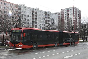 Dopravný podnik Bratislava chce obmedziť spoje, prepustí 265 ľudí