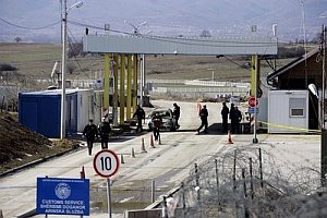 Kosovskí Srbi chcú na 24 hodín zablokovať dopravu