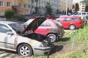 Primátorovi Brezna Jaroslavovi Demianovi podpálili auto