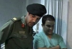 Líbya: Údajne mŕtveho Kaddáfího syna ukázali v televízii