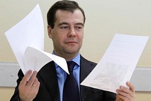 Medvedev po piatich mesiacoch podpísal sankcie voči Líbyi