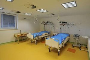 Ministerstvo chce umožniť platbu za výber lekára v nemocnici