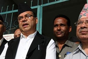 Nepálsky premiér odstúpil z funkcie