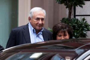 Prokuratúra požiadala o stiahnutie obvinení voči Strauss-Kahnovi