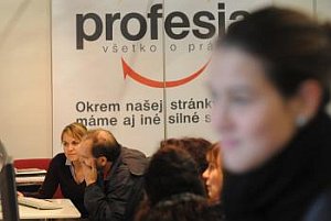 Na jednu pracovnú ponuku pripadá 41 záujemcov