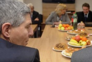 Bugár žiada stretnutie predsedov koaličných strán