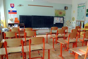Mikolaj: Zrušenie polročných vysvedčení je úplná katastrofa