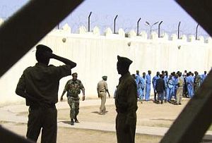 Kongo: Z väznice ušlo takmer tisíc väzňov