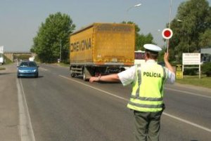 V celej Európe budú tento týždeň kontrolovať pásy a autosedačky