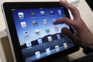 Samsung chce zakázať predaj iPhonov a iPadov