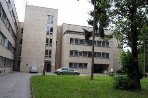 Malé nemocnice chcú 2,5 eura za deň hospitalizácie