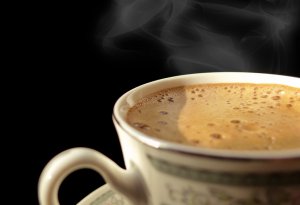 Štyri šálky kávy denne znižujú riziko depresie u žien

