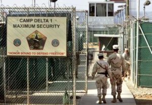 Ministerstvo mlčí o zajatcoch z Guantánama
